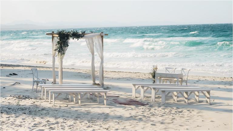belongil-beach-wedding-ceremony-bamboo-arbour
